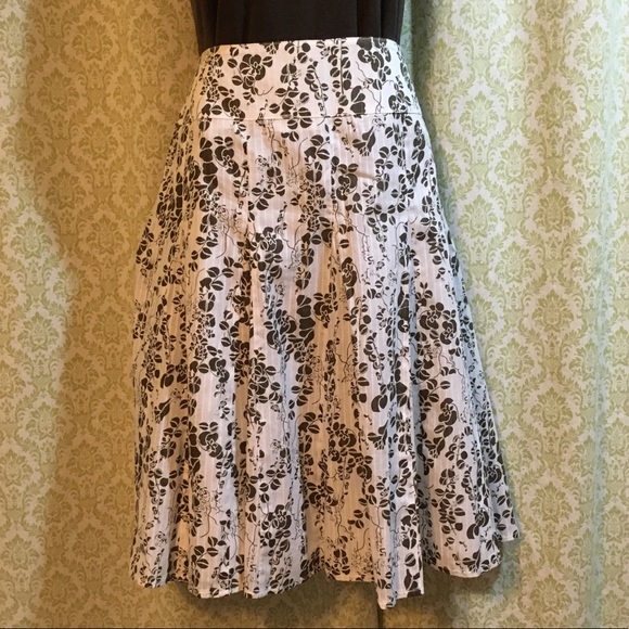 Alex Marie Dresses & Skirts - Alex Marie cotton floral skirt